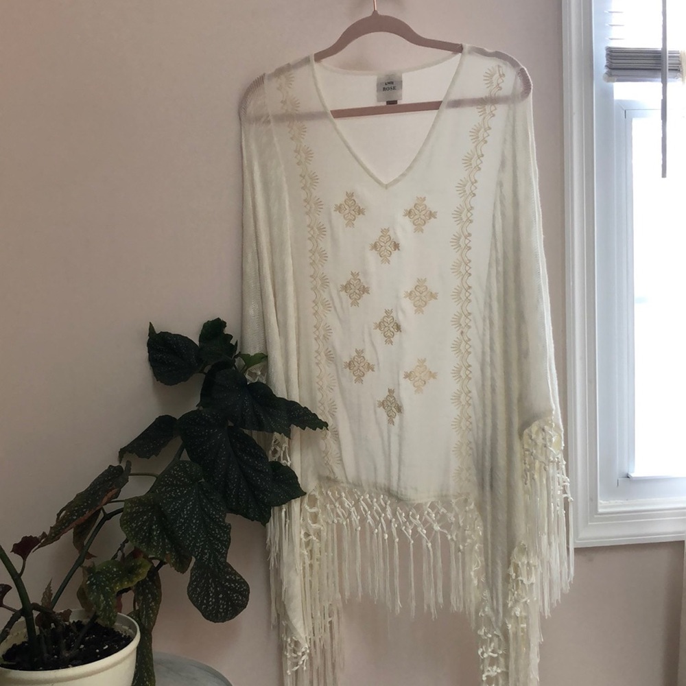 Cream colored Knox Rose poncho